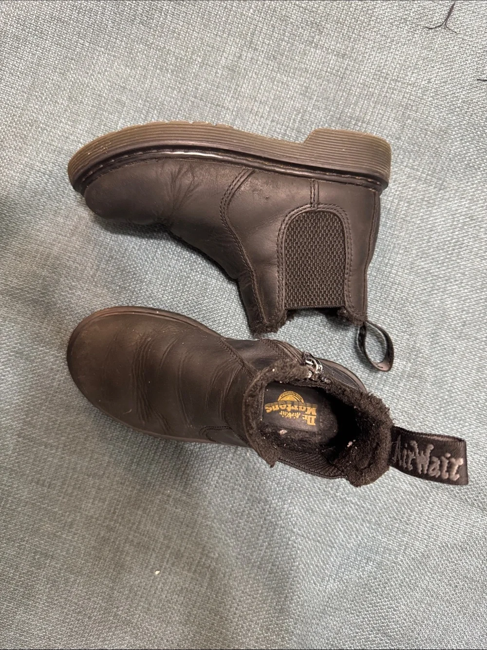 Dr. Martens Chelsea Boots with Faux Fur Lining Kids Size 12 Black Side Zipper